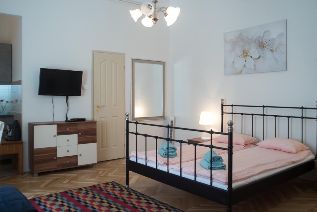 Friendly Home In The Center Budapest Exterior foto